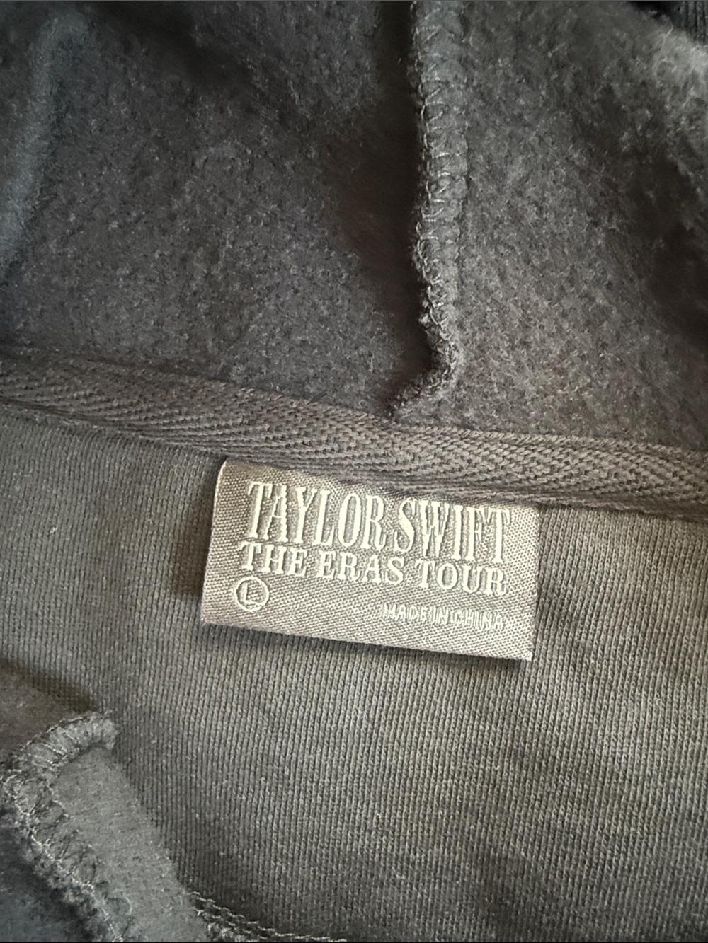 Taylor Swift "The Eras Tour" US Dates Dark Gray Hoodie Size L - Picture 9 of 15